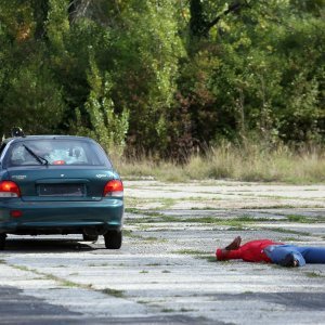 Crash testovi udara u pješaka i drugo vozilo u sklopu kampusa na Borongaju