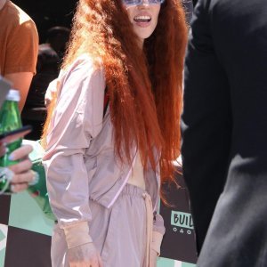 Jess Glynne