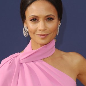 Thandie Newton u haljini Brandona Maxwella