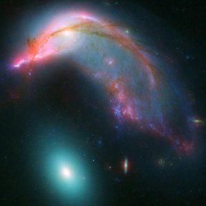 Galaksije Pingvin i Jaje