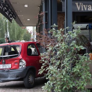 Autom u Vivas bar