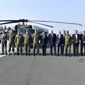 Predstavljanje višenamjenskog helikoptera Black Hawk