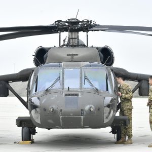 Predstavljanje višenamjenskog helikoptera Black Hawk