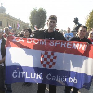 Transparenti u Vukovaru