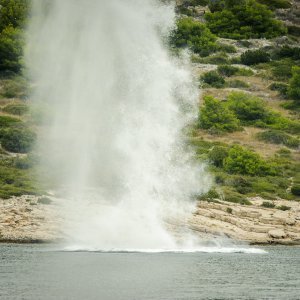 Pomorsko zračni desant i vatrena potpora pomorskim snagama na vojnom poligonu Žirje