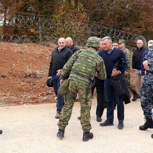 Umirovljeni generali na vojnoj vježbi Velebit 18