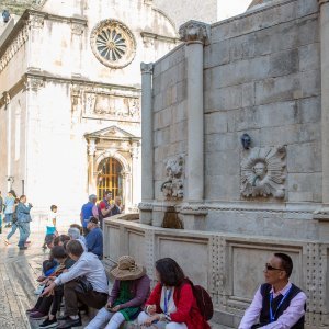 Navala turista na Dubrovnik pri kraju sezone