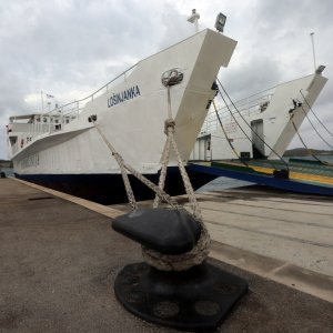 Šibenik: Katamaran i trajekt zbog jakog juga nisu mogli isploviti