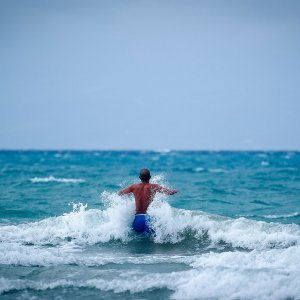 Split: Nevrijeme počelo stvarati probleme na moru i u prometu