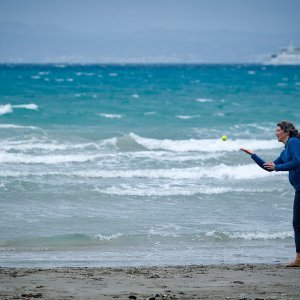 Split: Nevrijeme počelo stvarati probleme na moru i u prometu