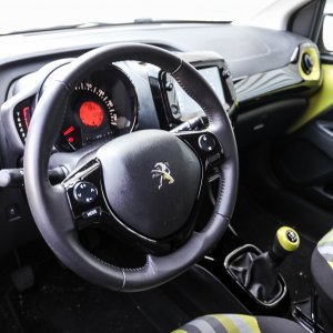 Peugeot 108 Allure 1.0 VTi 72