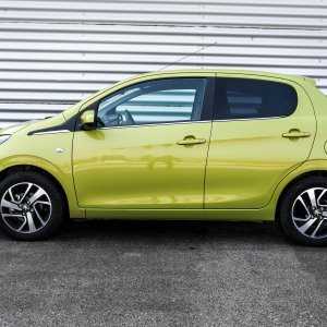 Peugeot 108 Allure 1.0 VTi 72