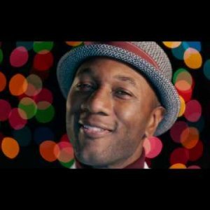 Aloe Blacc - I Got Your Christmas Right Here (Official Music Video)