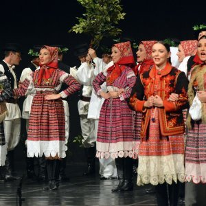 Ansambl Lado održao koncert u prepunoj dvorani Ivane Brlić-Mažuranić