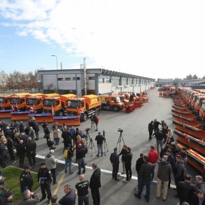 Zimska služba spremna je za mjesece snijega i leda u gradu