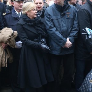 Predsjednica Grabar Kitarović simbolično obula gležnjače - popularne Zenge