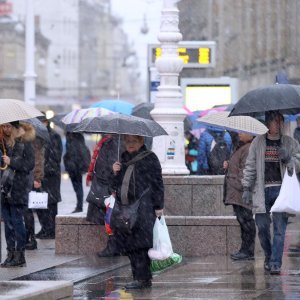 Snijeg zabijelio Zagreb