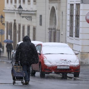 Snijeg zabijelio Zagreb