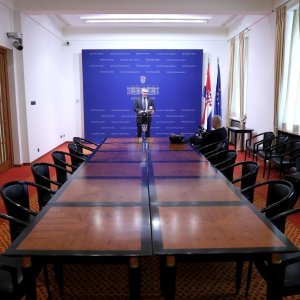 Novinari bojkotirali konferenciju za medije Željka Glasnovića