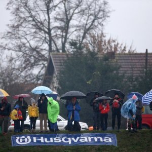 Ljubitelji oktana i brzine uživali u automobilističkoj utrci Rally Show Santa Domenica