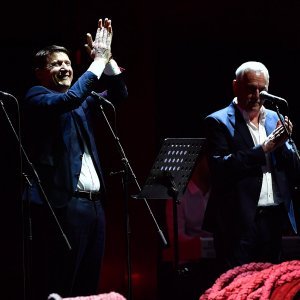 Koncert Tomislava Bralića i klape Intrade u zagrebačkoj Areni