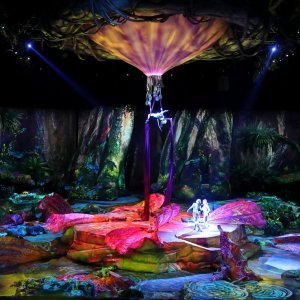 Turneja Cirque du Soleil Toruk - Prvi Let, inspirirana filmskim hitom Avatar