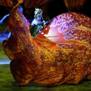 Turneja Cirque du Soleil Toruk - Prvi Let, inspirirana filmskim hitom Avatar