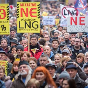 Prosvjed protiv plutajućeg LNG terminala na Krku