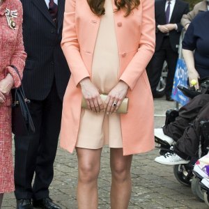 Kate Middleton, prva trudnoća 2013.