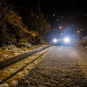 Snijeg zabijelio Dalmatinsku zagoru