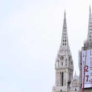 Natpis 'Dan sjećanja na žrtve holokausta'