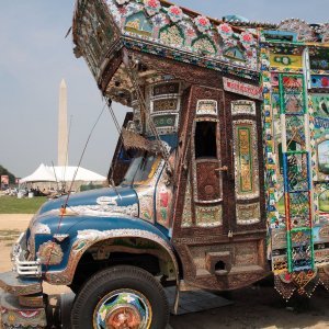 Pakistanski autobusi