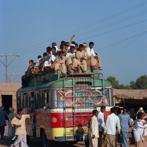 Pakistanski autobusi