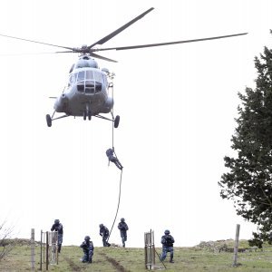 Vojna vježba za Plenkovićeva posjeta vojarni 116. brigade HV-a u Pločama