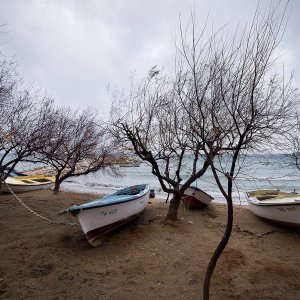 Olujno jugo zahvatilo grad Omiš i okolicu