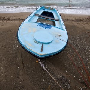 Olujno jugo zahvatilo grad Omiš i okolicu