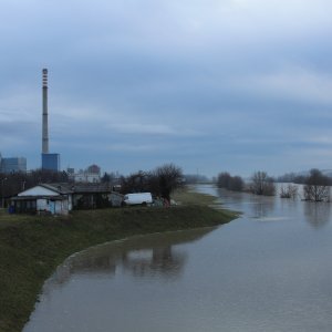 Sava se u Zagrebu izlila iz korita