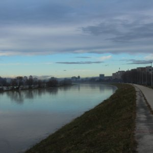 Sava se u Zagrebu izlila iz korita