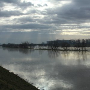 Sava se u Zagrebu izlila iz korita