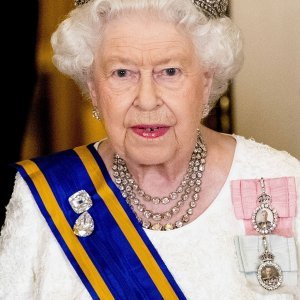 Kraljica Elizabeta II