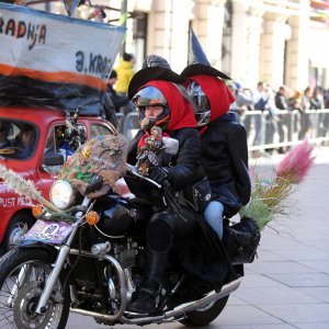 Maškarani auto-rally Pariz - Bakar na Korzu