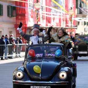 Maškarani auto-rally Pariz - Bakar na Korzu