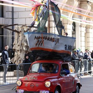 Maškarani auto-rally Pariz - Bakar na Korzu