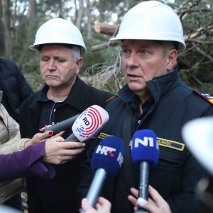 U Splitu započeli radovi u Park šumi Marjan