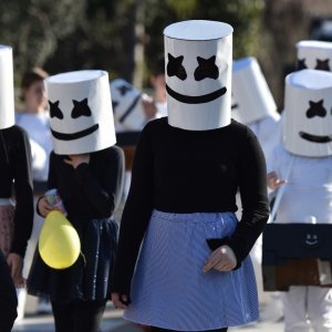 Murter: Maštovito maskirana djeca sudjelovala u karnevalskoj povorci