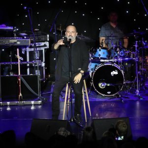 Tony Cetinski održao koncert u kazalištu Luda kuća