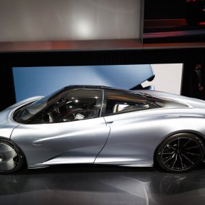 McLaren Speedtail Concept