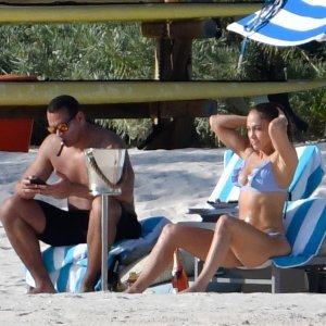 Jennifer Lopez i Alex Rodriguez uživaju na Bahamima