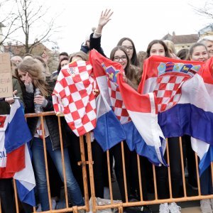 Slavonski Brod - Mandžukić, Olić i Rakitić dobili spomen ploče