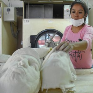 Tvornica maski u Meksiku